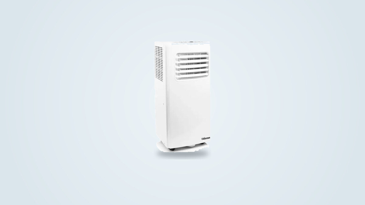 Climatiseur mobile Tristar AC-5477 vu de trois quarts, panneau de commande et roulettes visibles