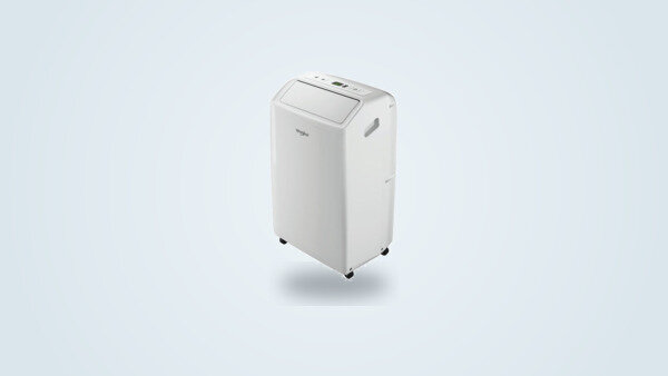 Climatiseur mobile Whirlpool PACF29CO W blanc avec sa télécommande Around U